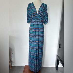 NWT T-bags Blue, green and red Maxi Dress a/bat wings